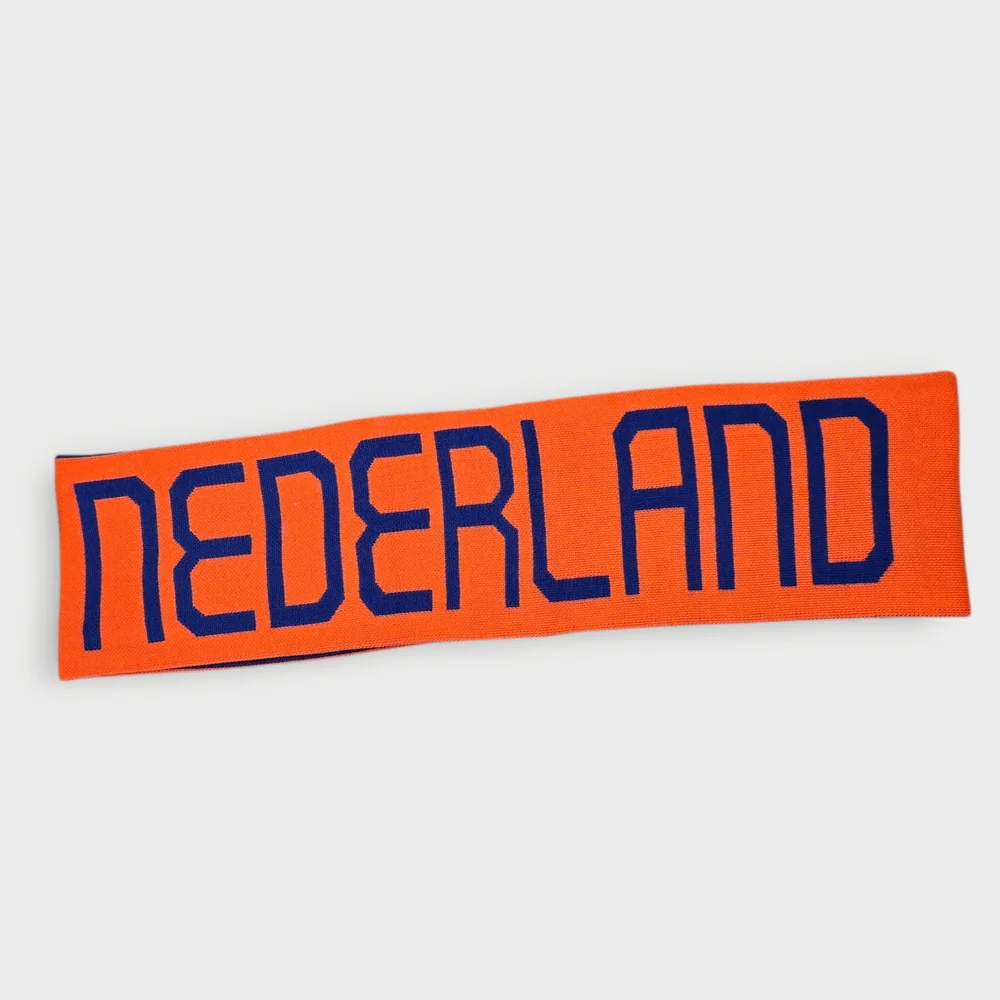 FIFA HOLLAND NETHERLANDS STRIKE FOOTBALL SOCCER SCARF NIKE World Cup 2014 - Picture 2 of 4